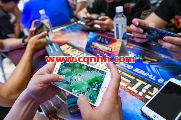 零氪传奇sf:组队刷图爆神装,沙巴克白嫖巅峰!